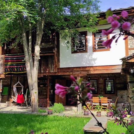 Kalinia Guesthouse B&B Kovacevica Exterior photo