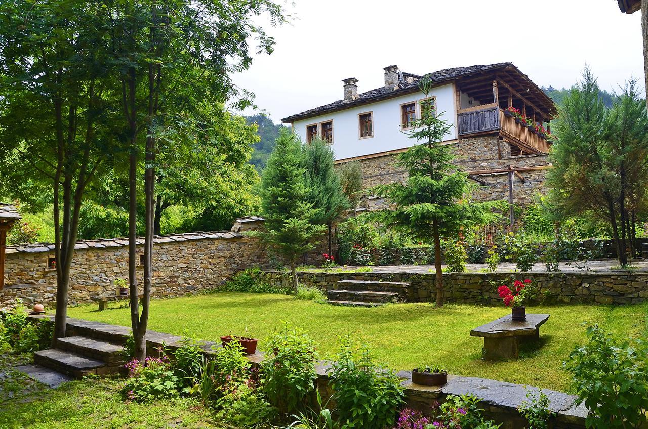 Kalinia Guesthouse B&B Kovacevica Exterior photo